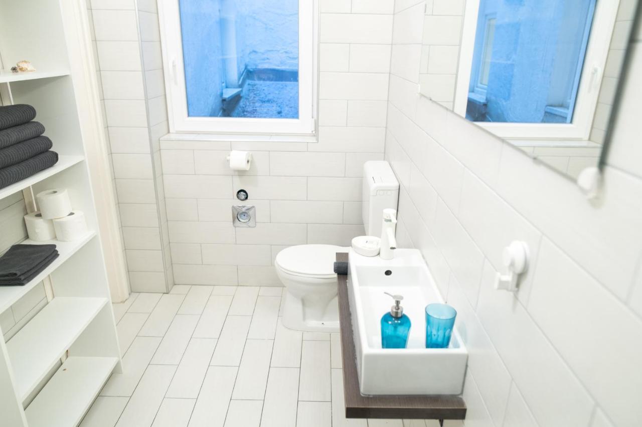 N28 Studio Apartment In Andrassy Boulevard. Budapest Kültér fotó